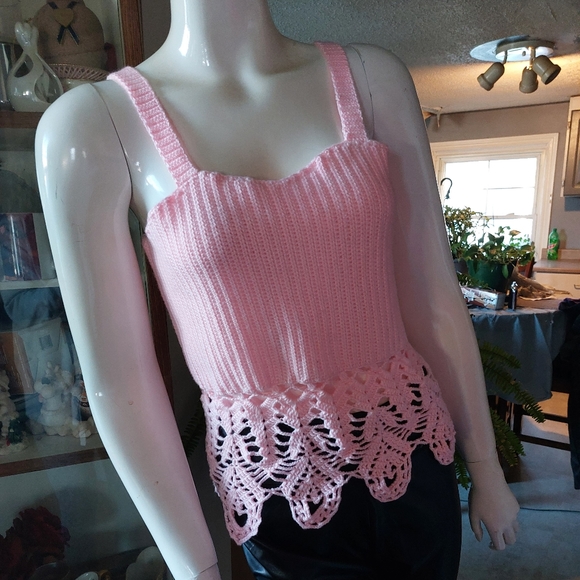 Handmade crochet summer clothing - Picture 5 of 16